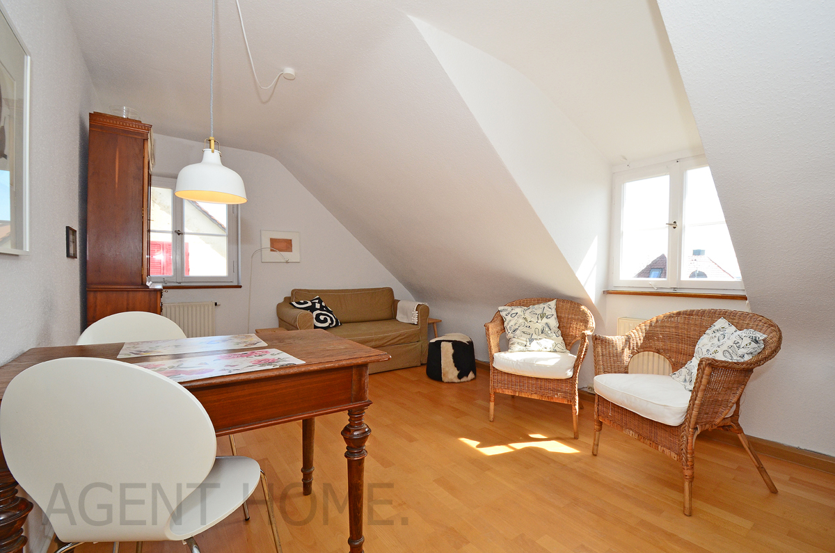 3ZimmerWohnung mit 2 Schlafzimmern 3 room in Stuttgart Degerloch