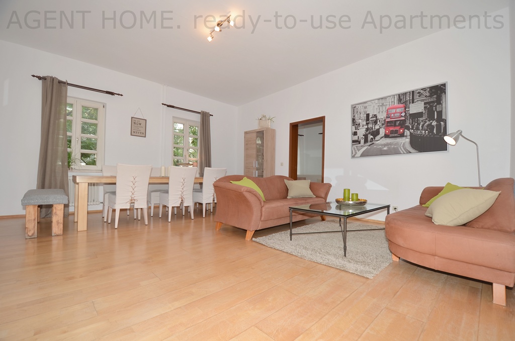 Geräumige 3ZimmerWohnung in Top Lage 3 room in Stuttgart Mitte